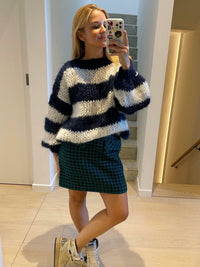 Round Neck Loose Blue And White Striped Sweater