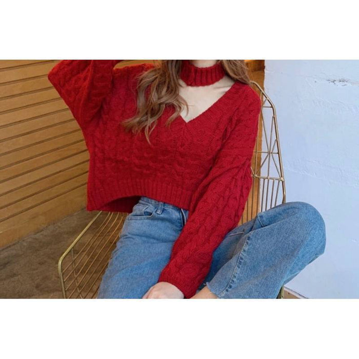 Women's Loose Knit Sweater With Short Neck