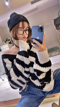 Fashion Western Style V-neck Loose And Slim Long-sleeved Sweater