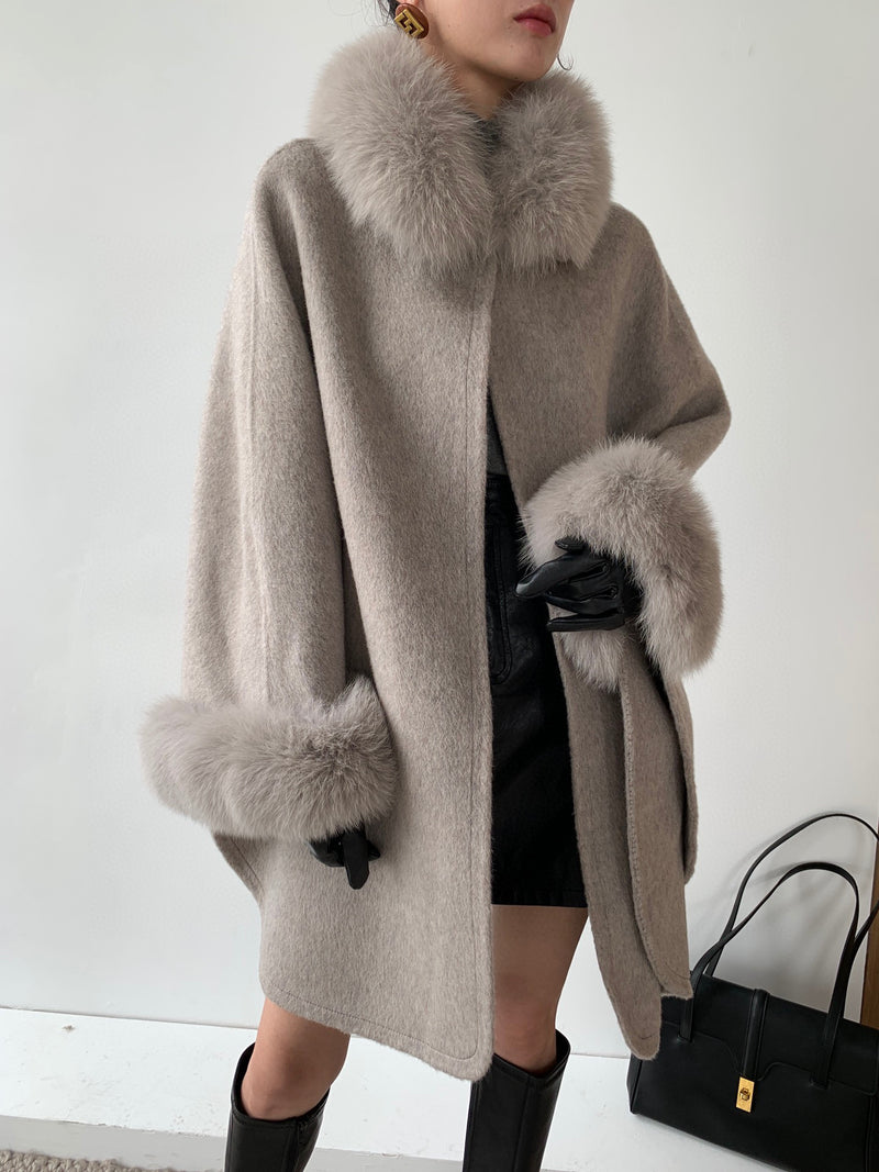 Cape Fox Fur Collar Cashmere Wavy Coat