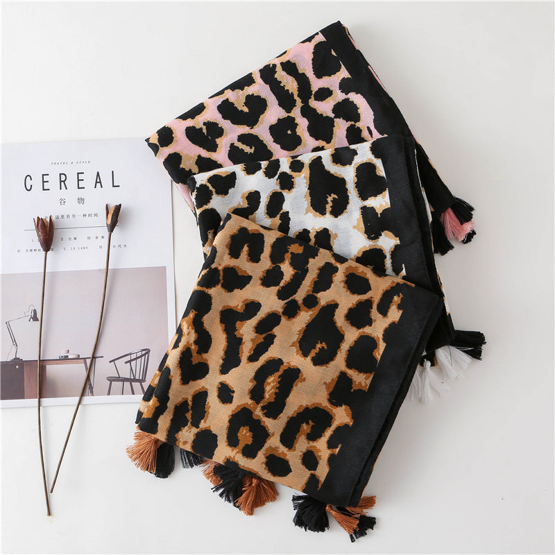 Leopard print scarf