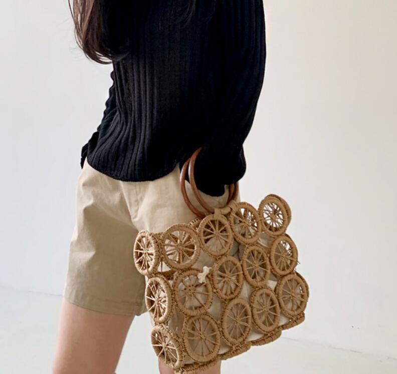 The New Circle Hollow Paper Rope Woven Bag Diagonal Straw