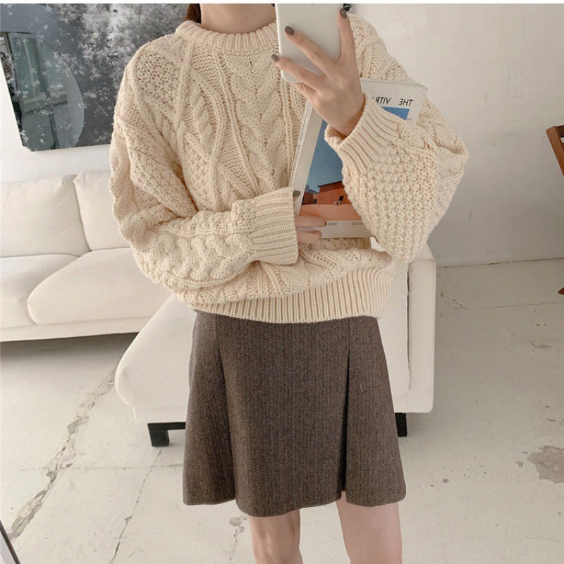 Lazy Apricot Retro Twist Round Neck Sweater