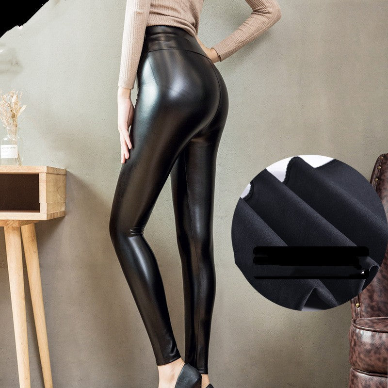 High Waist And Tight Pants In Autumn Winter