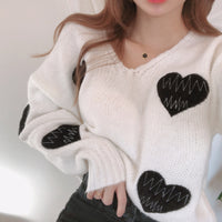 Women's V-neck Heart-shaped Embroidered Sweater Top