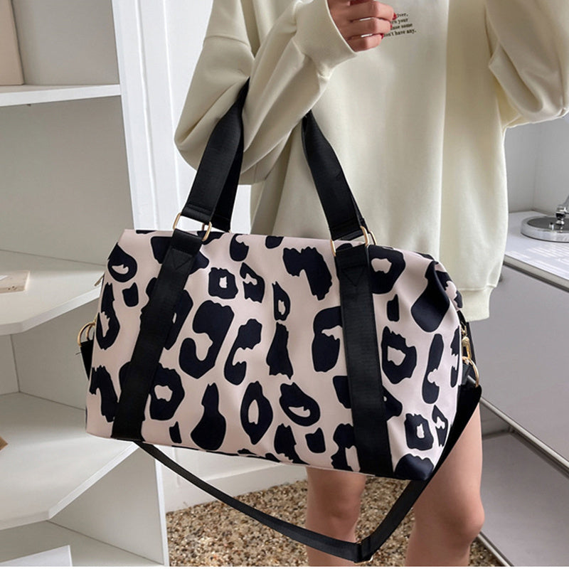 Women Travel Duffel Bag Cow Pattern Handbag Fitness Sports Shoulder Bags