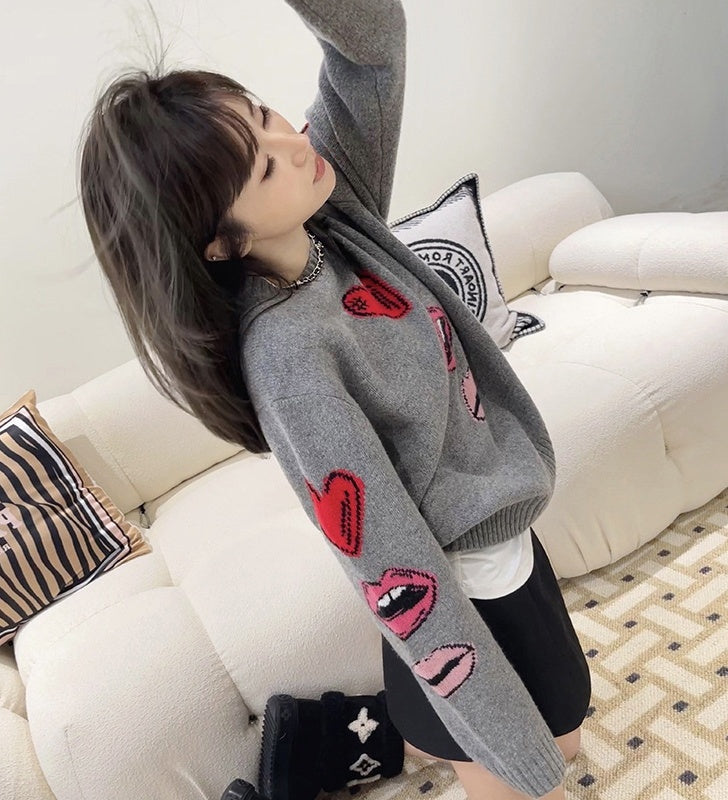 Heavy Handmade Jacquard Pattern Cashmere Round Neck Knitted Sweater For Women