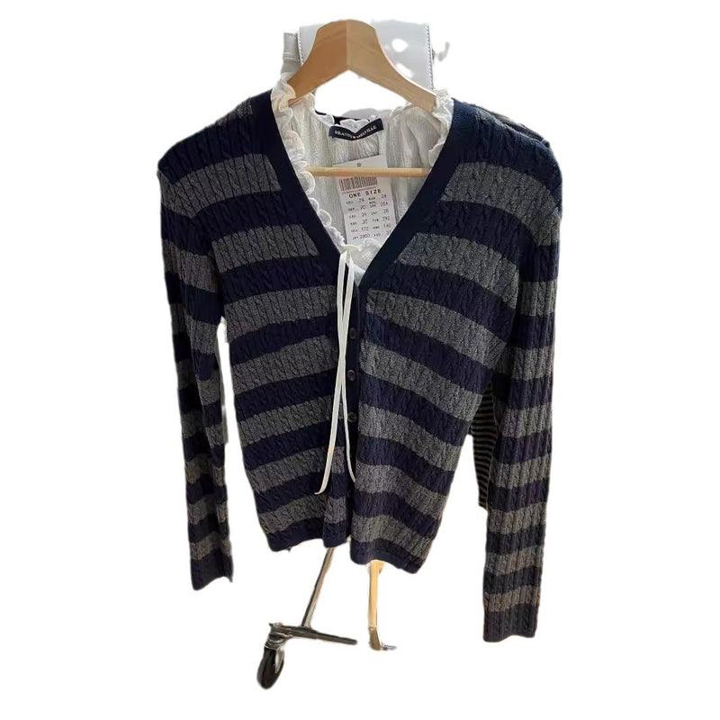 BM Official Website New American Striped Cable-knit Sweater