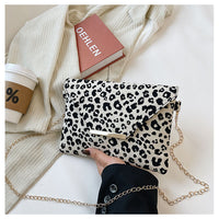 Simple Leopard Envelope Personality One-shoulder Diagonal Chain Bag