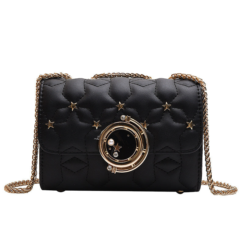 Retro Chain Female Messenger Bag Simple Texture Rivet Diamond Small Square Bag