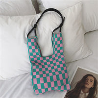 Fashion One-shoulder Black And White Checked Underarm Bag