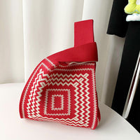 Special-interest Design High-grade Fashion All-match Knitted Shoulder Bag