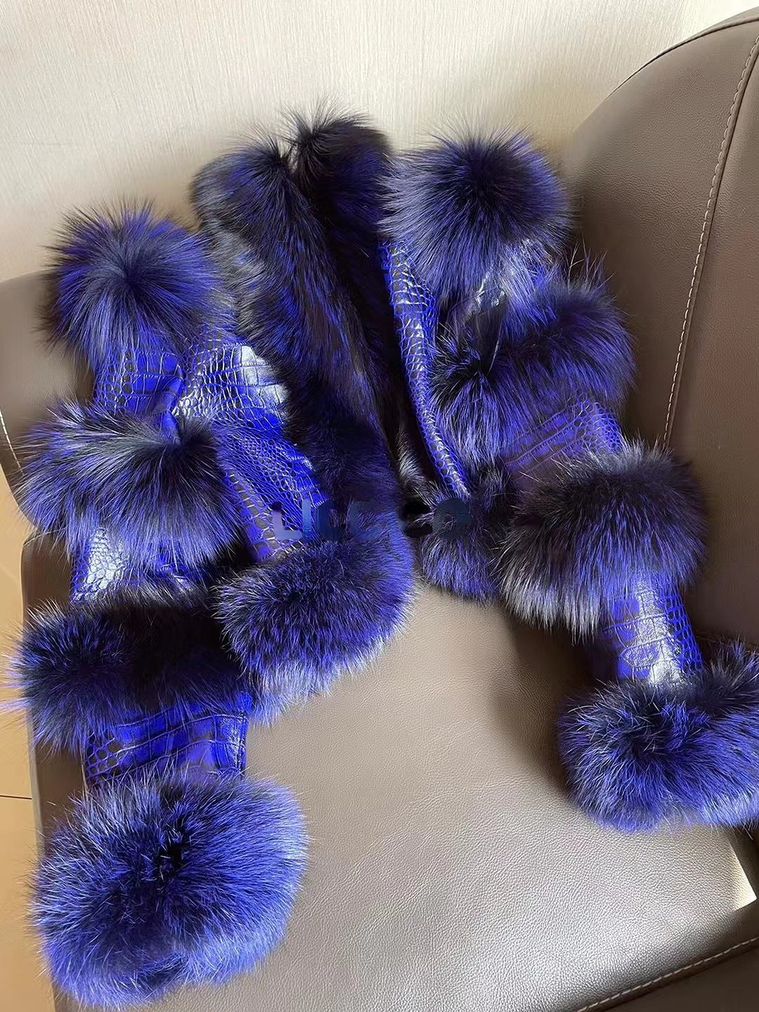 Elegant Bright Patent Leather Pattern Sheepskin Fashion Short Fox Fur Coat