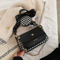 New trendy chain shoulder messenger handbag