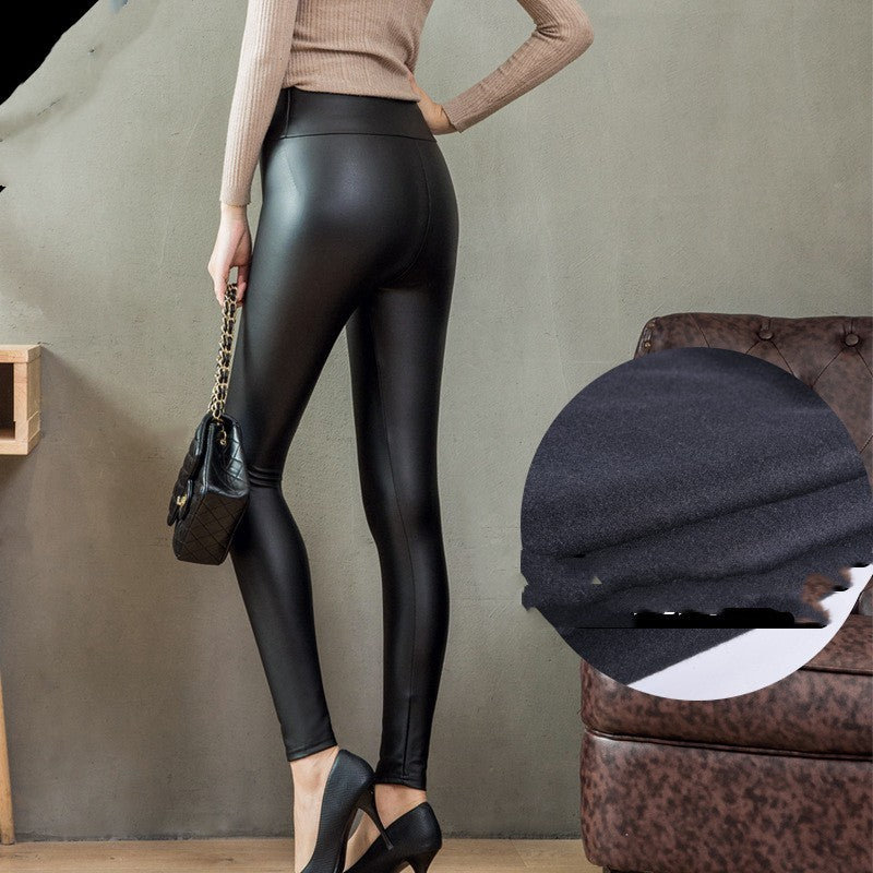 High Waist And Tight Pants In Autumn Winter