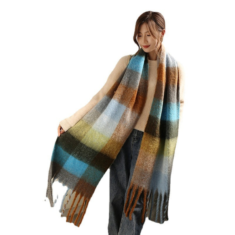 Warm Contrast Plaid Scarf With Big Fringe