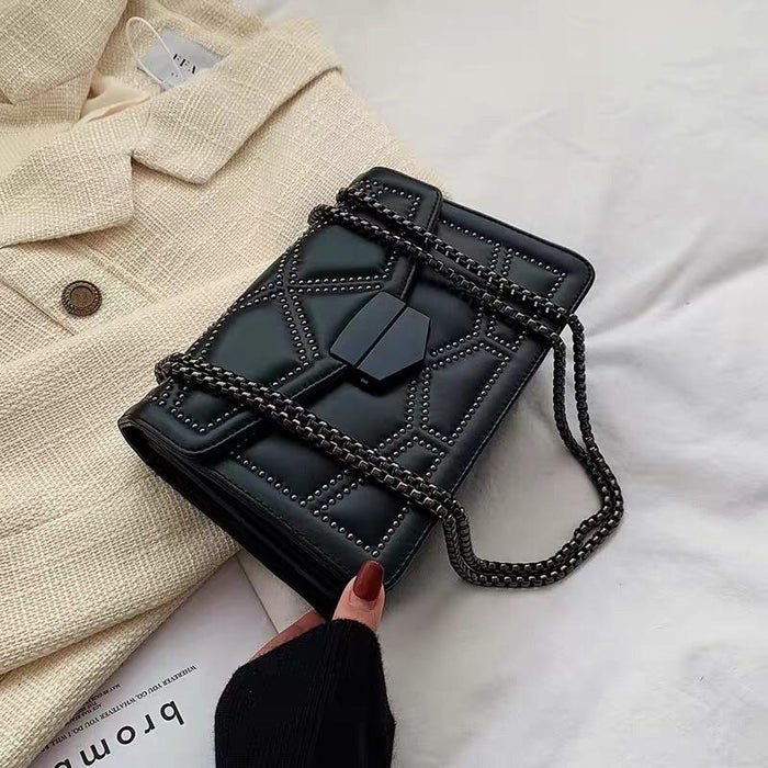 Casual Chain One Shoulder Messenger Small Square Bag