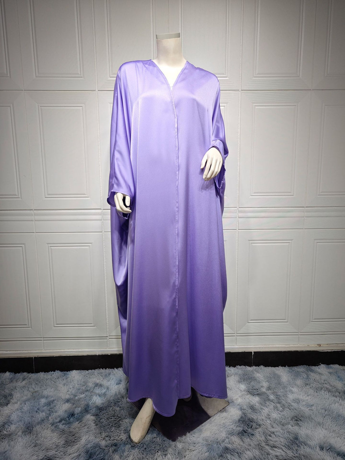 Fashion Soft Light Forged Batwing Sleeve Robe