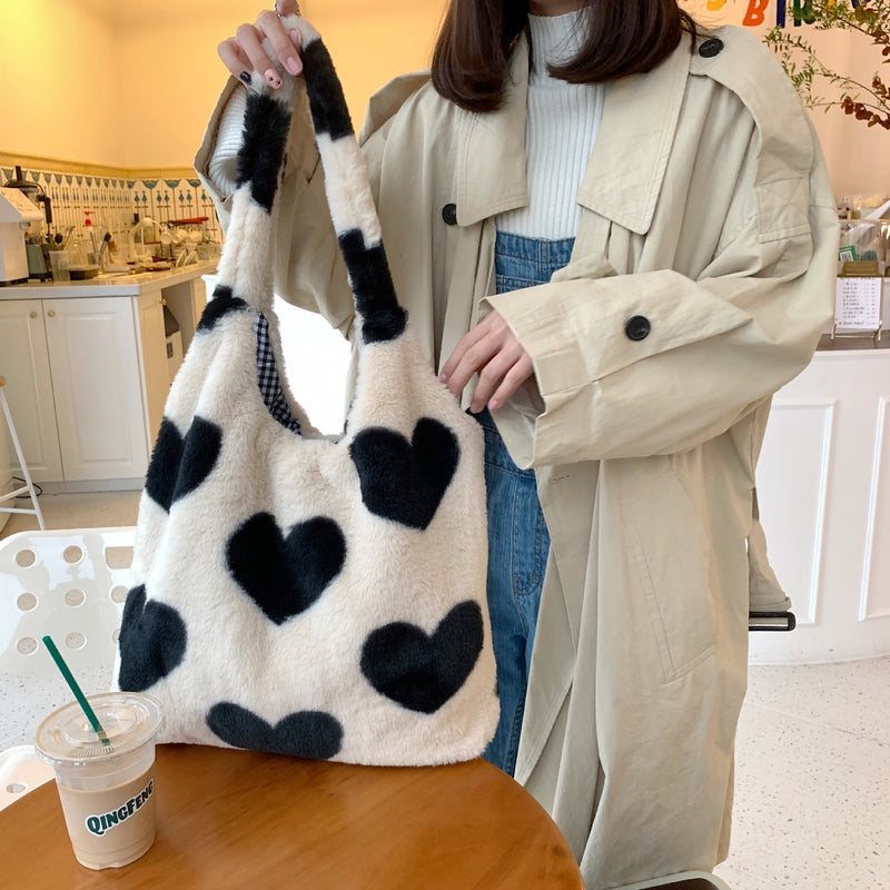 Women's Plush Loving Heart Large Shoulder Bag