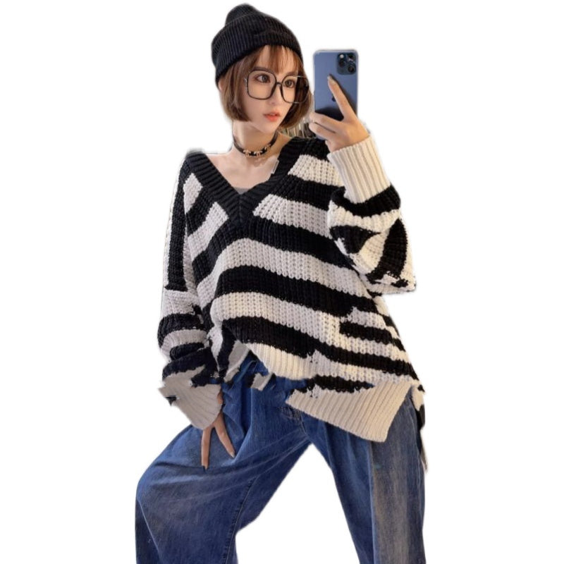 Fashion Western Style V-neck Loose And Slim Long-sleeved Sweater