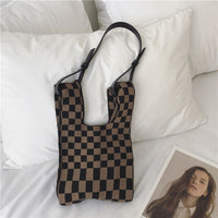 Fashion One-shoulder Black And White Checked Underarm Bag