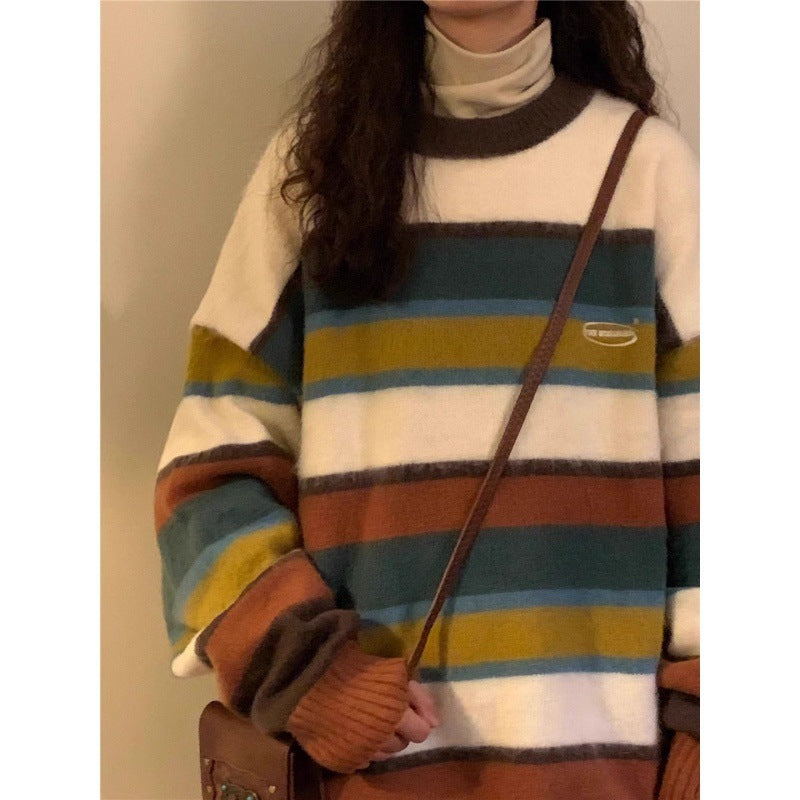 College Style Sweater For Women Wearing On The Outside