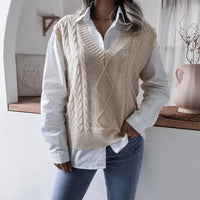 Women's V-neck Fried Dough Twist Casual Loose Knit Sweater Vest