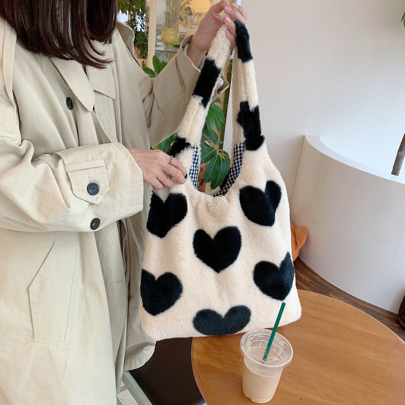 Women's Plush Loving Heart Large Shoulder Bag