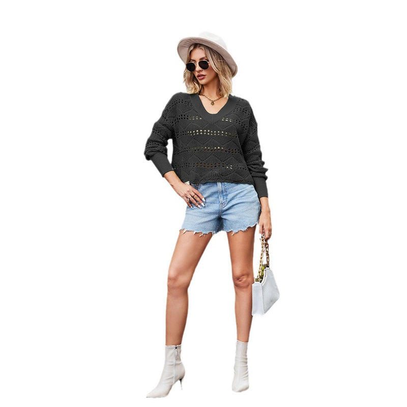 Women's Fashion Casual V-neck Hollow Diamond Sweater