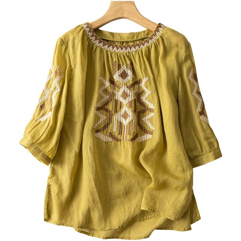 Women's Fashionable Slimming Cotton And Linen Embroidered Crew Neck Top