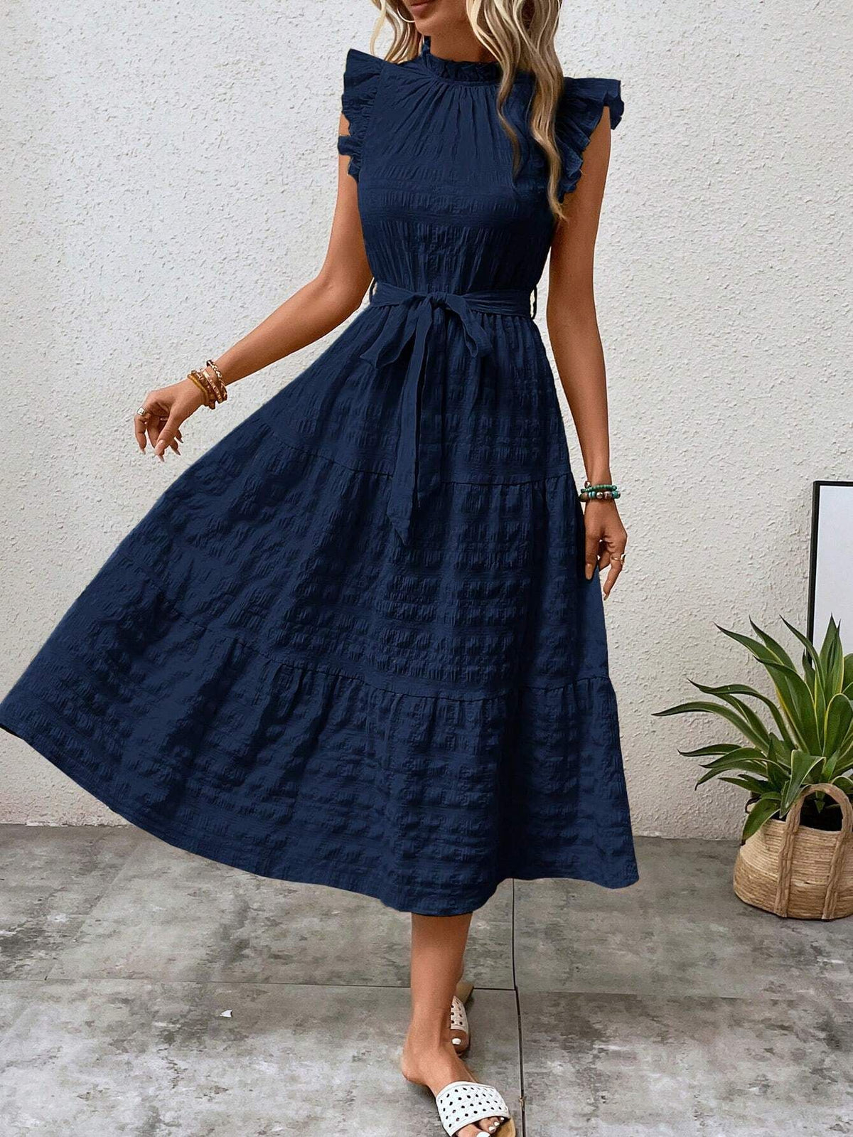 Women's Fashionable Stringy Selvedge Lace-up Dress