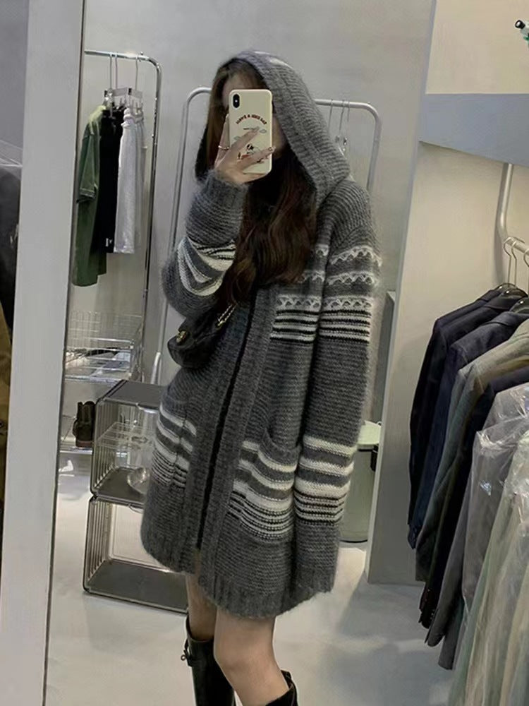 Autumn Winter Retro Wave Stripe Hooded Sweater