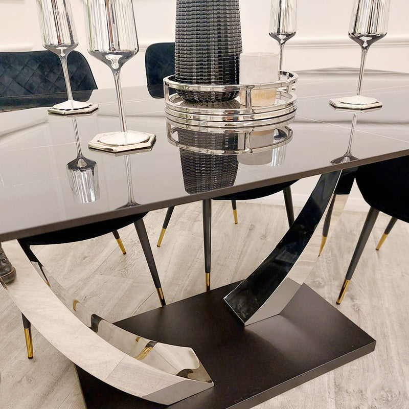 Venus Dining Table with 4 Flora Chairs
