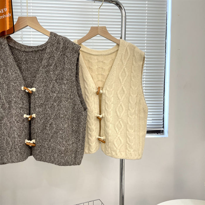 Knitted Retro Horn Button V-neck Loose Slim Fit And Cute All-match Sweater Vest