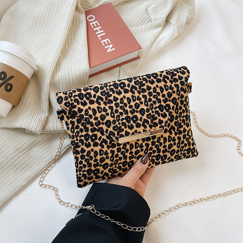 Simple Leopard Envelope Personality One-shoulder Diagonal Chain Bag