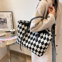 Large-capacity Fashion Shoulder Bag With Rhombus Print