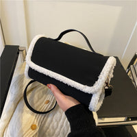 Women's Fashion Atmospheric Lamb Wool One-shoulder Small Square Bag