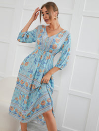 Women's Bohemian Dress V-neck Elastic Waist 34 Sleeve New Printed Dress