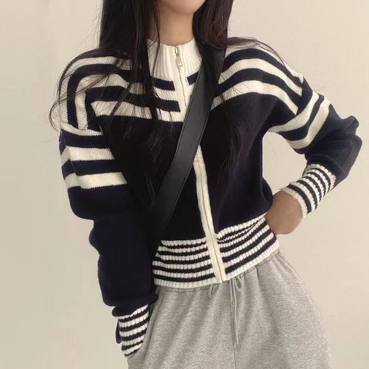 Spring And Autumn Retro Contrast Color Zipper Stand-up Collar Cinched Cropped Sweater Coat