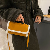 Women's Fashion Atmospheric Lamb Wool One-shoulder Small Square Bag