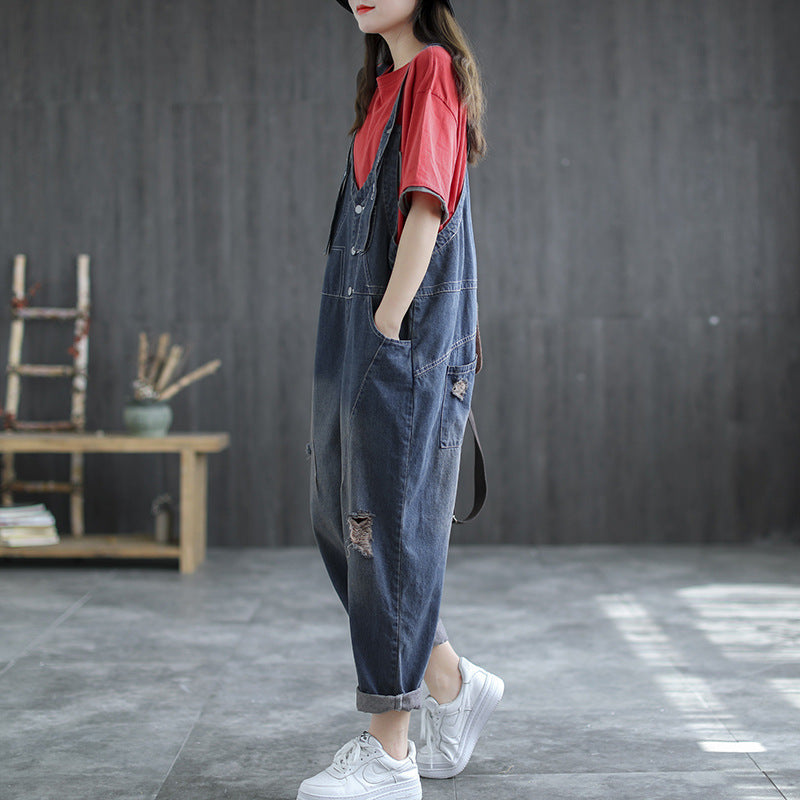 Loose-looking Thin Summer Jeans With Ripped Suspenders